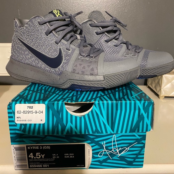 Size 4.5Y Nike juries 3 cool grey/navy - Picture 1 of 5